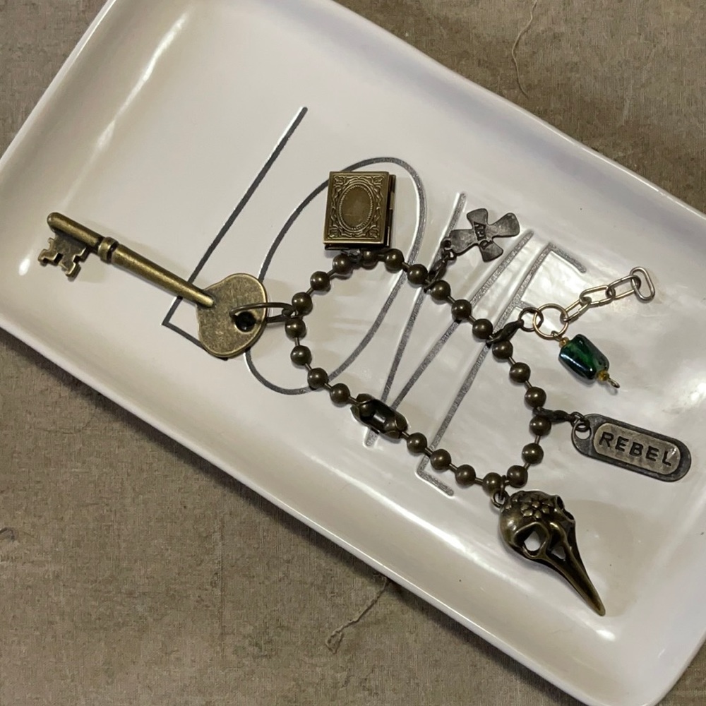 🖤 🌹Handmade Brass Charm and Locket Bracelet🌹 🖤